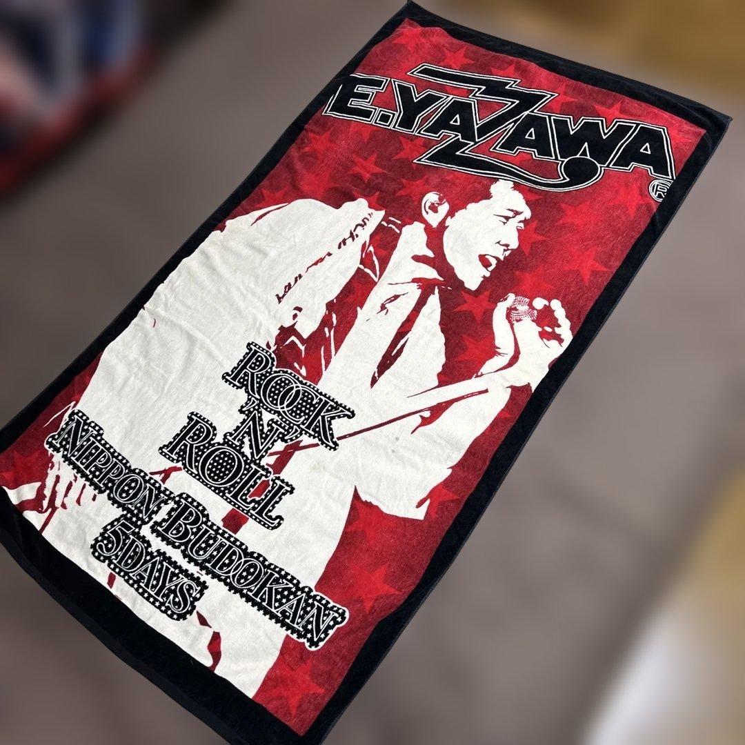 矢沢永吉 SBT ROCK’N’ROLL縦赤シルエット