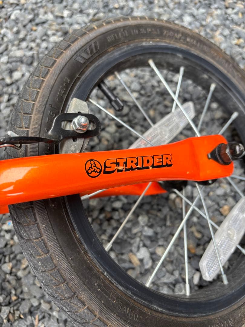 STRIDER 14x オレンジ バランスバイク レバー式ブレーキ