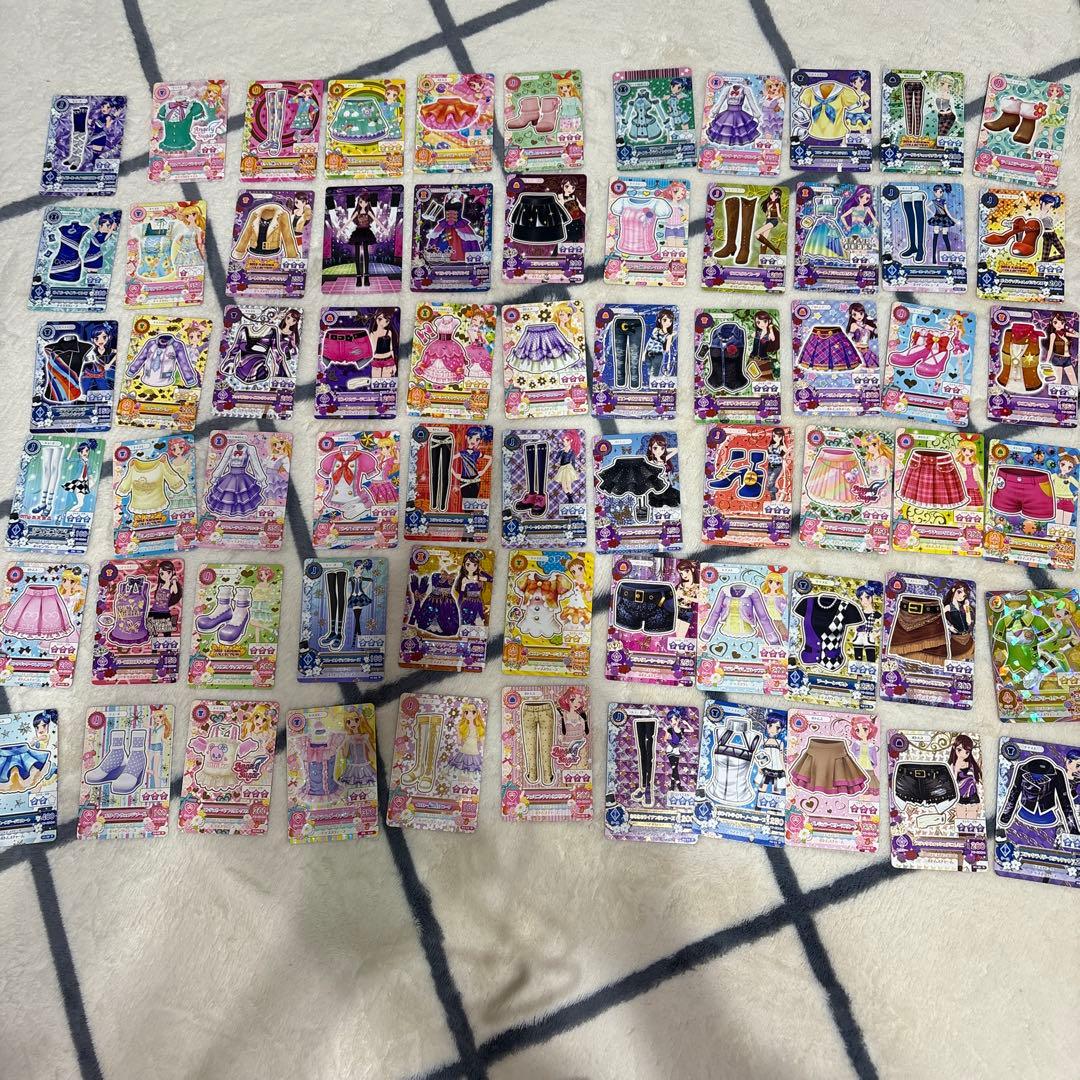 アイカツカードブックとカードセット