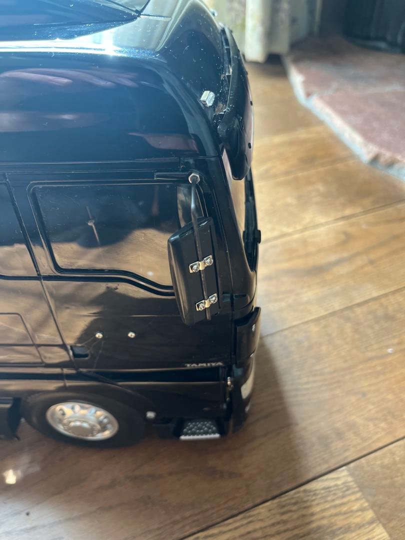 タミヤ1/14トレーラーヘッドMAN 6×4(フルオペレーション)