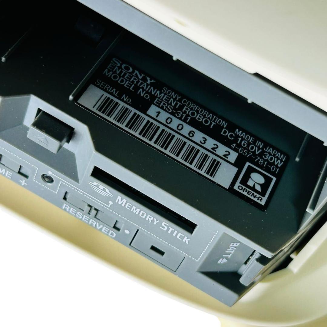 SONY　ソニー　AIBO　アイボ　ERS-311　LATTE　ペットロボット