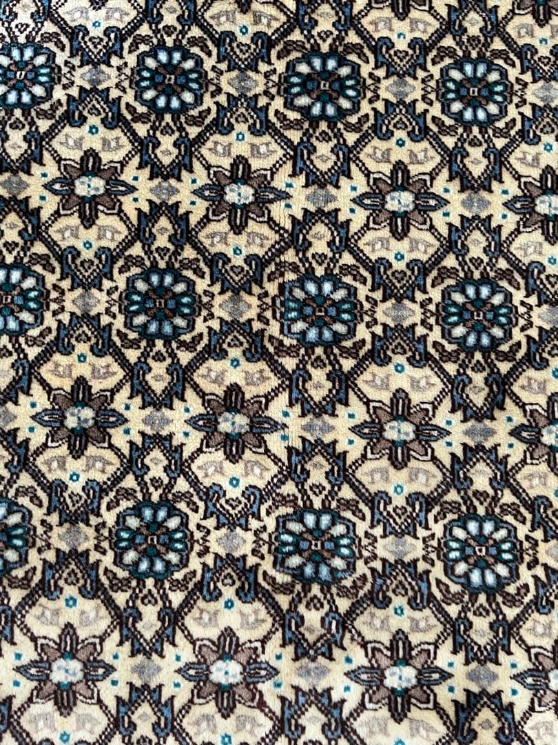 パキスタンラグ　ヴィンテージラグ　手織り絨毯　カーペット　ウール