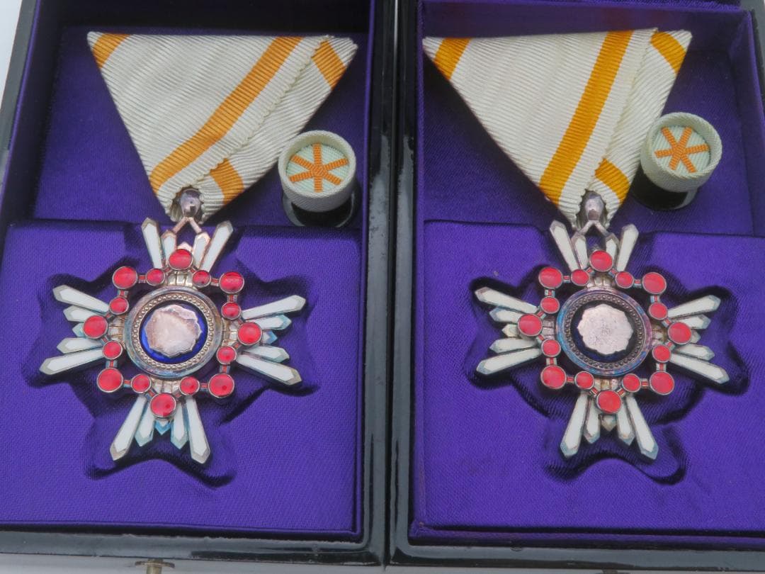 1086、勲六等瑞宝章 略章 勲章 記章　徽章 メダル　まとめ2点