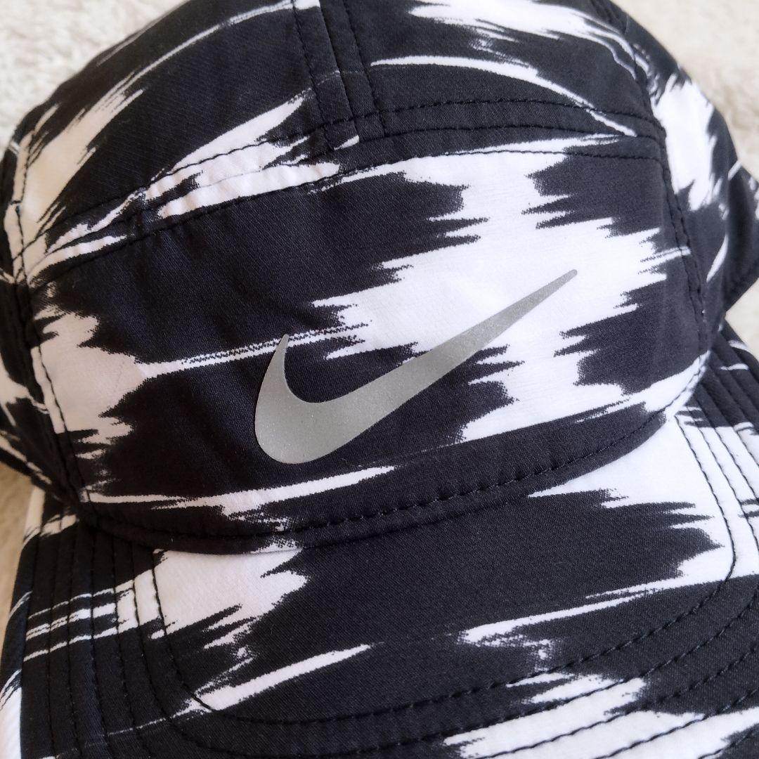 人気 Nike AW84 DRI-FIT キャップ ホワイト ✕ ブラック レア
