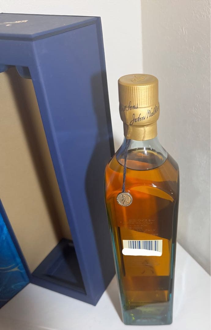 ジョニーウォーカー ブルーラベル 750ml 新品未開封 正規品