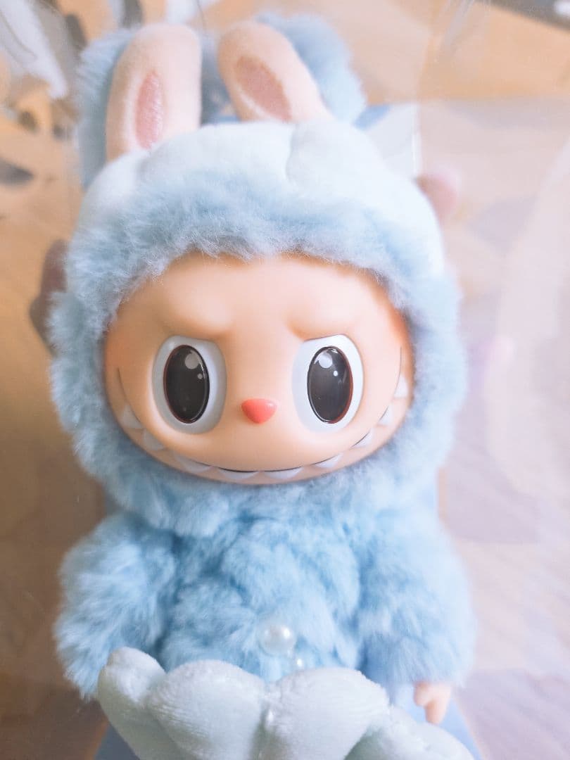 POPMART LABUBU シンガポール限定 HIDE AND SEEK ラブ