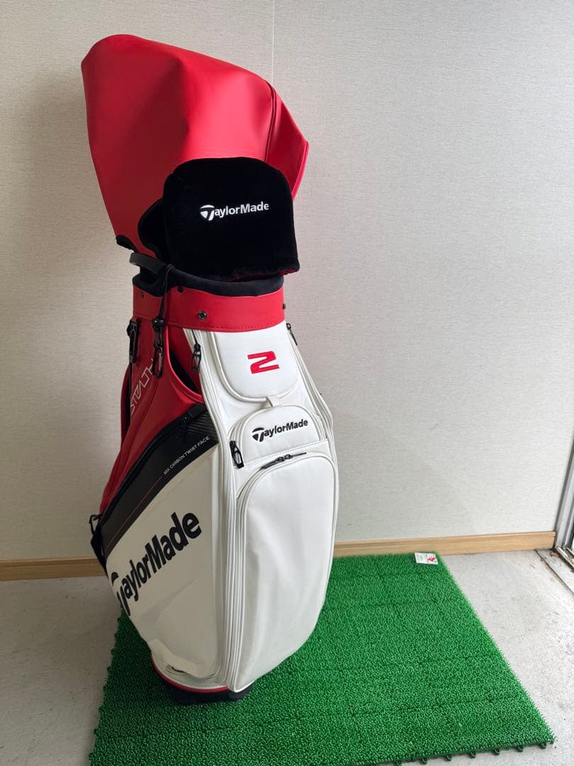 TaylorMade スタッフバック　キャディバック　大容量10.5型