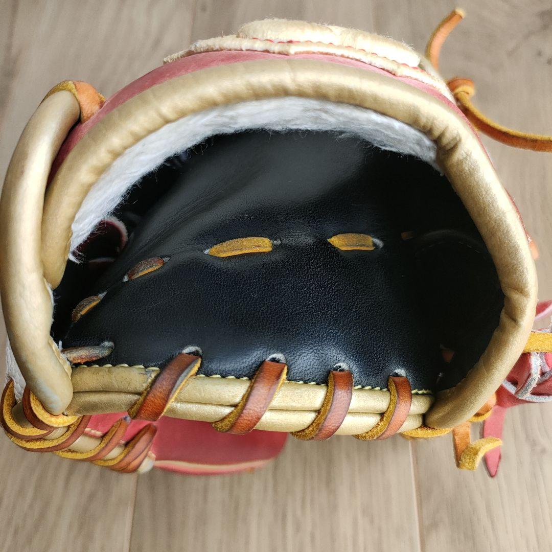 Wilson The Wannabe Hero 軟式グローブ