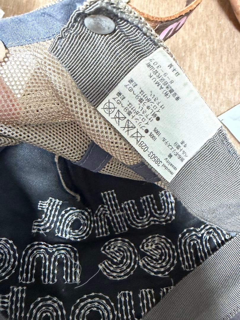 WMMW キャップ　バッチ付き