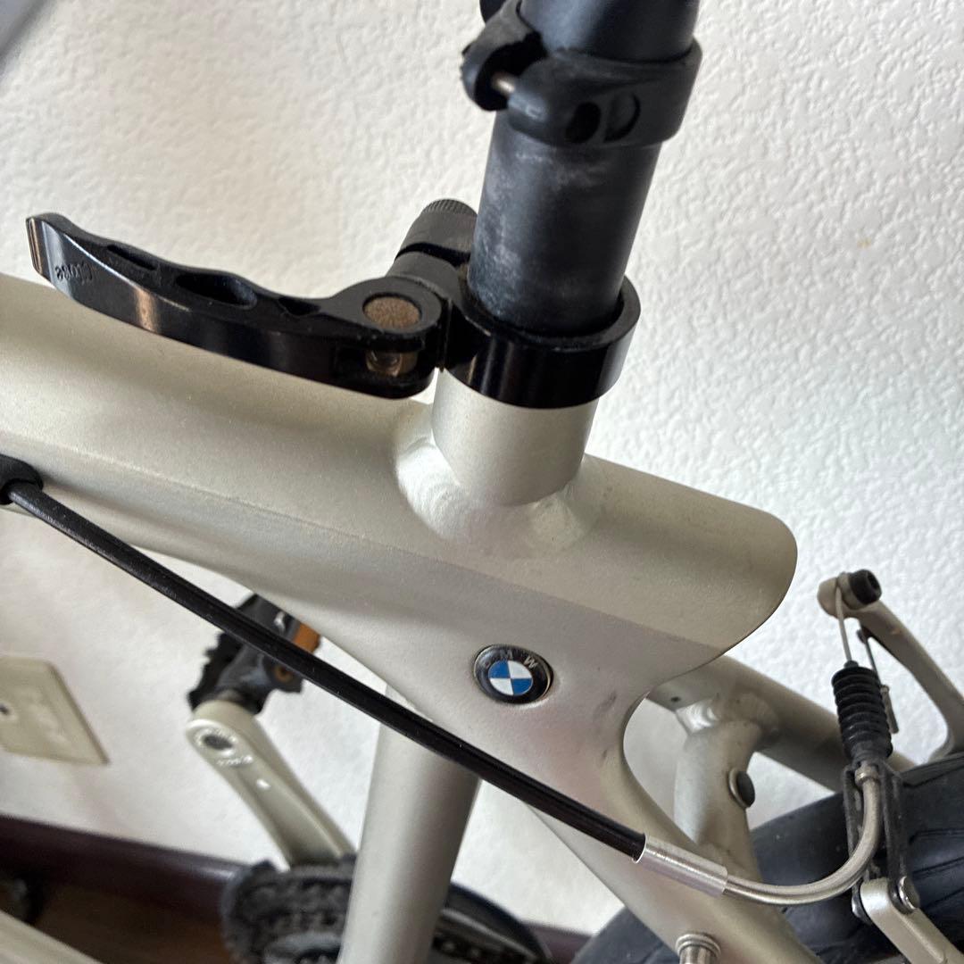  nrx6000クロスバイク シルバー