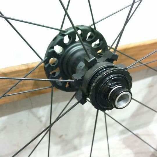 フルクラム スピード 40 DB LITE TLR シマノフリー