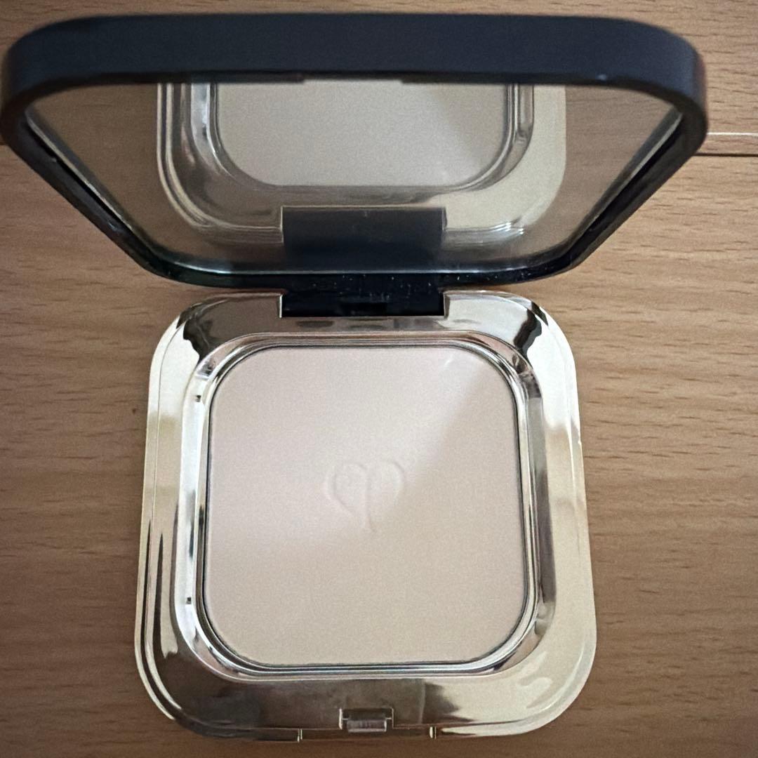 クレ・ド・ポー ボーテ プレストパウダー