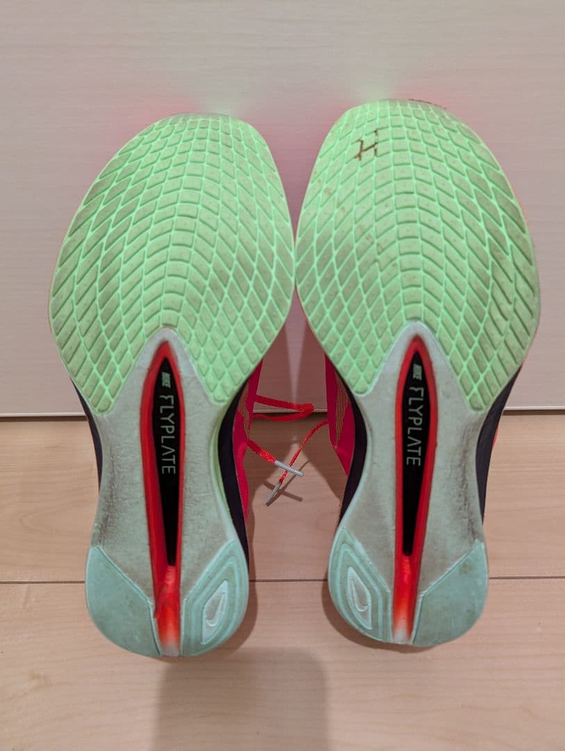 ナイキ　ヴェイパーフライ 4 27cm