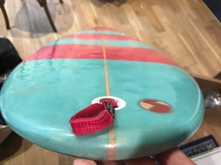 5'9\"［FLAVOR］クラッシックモデルジャスティスサーフボード　フィンなし