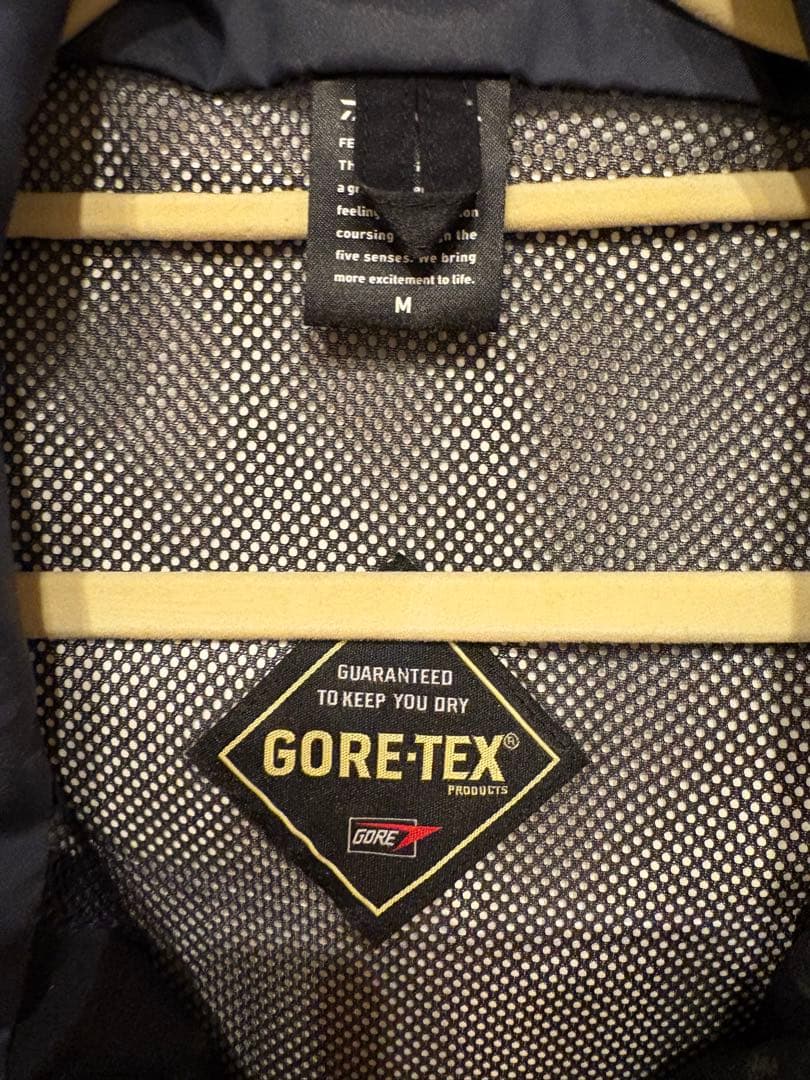 Daiwa GORE-TEX プロダクト　レインスーツ ブラック　DR−1906