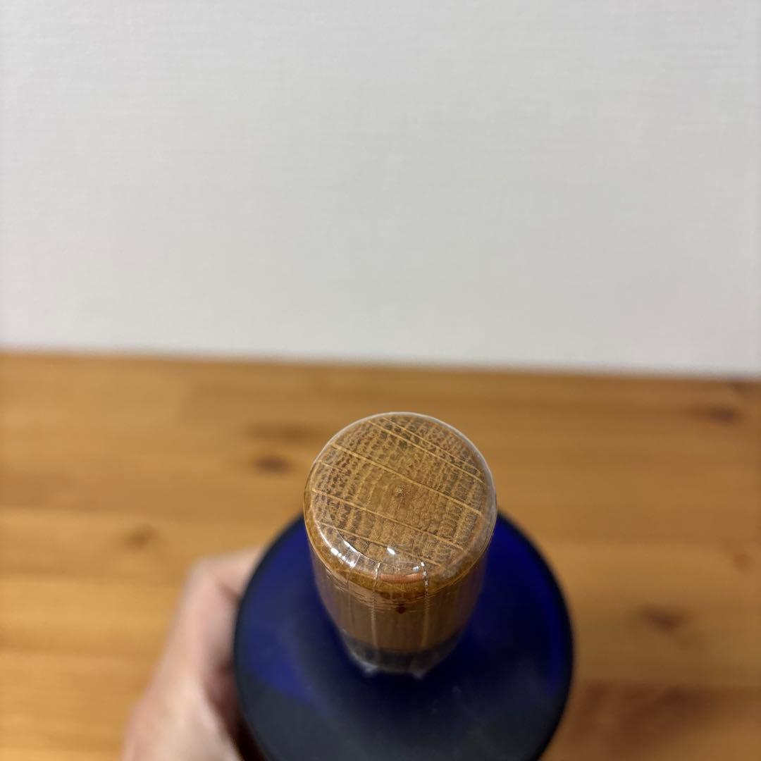 サントリーウイスキー　クレスト12年　秋の花ボトル　未開封