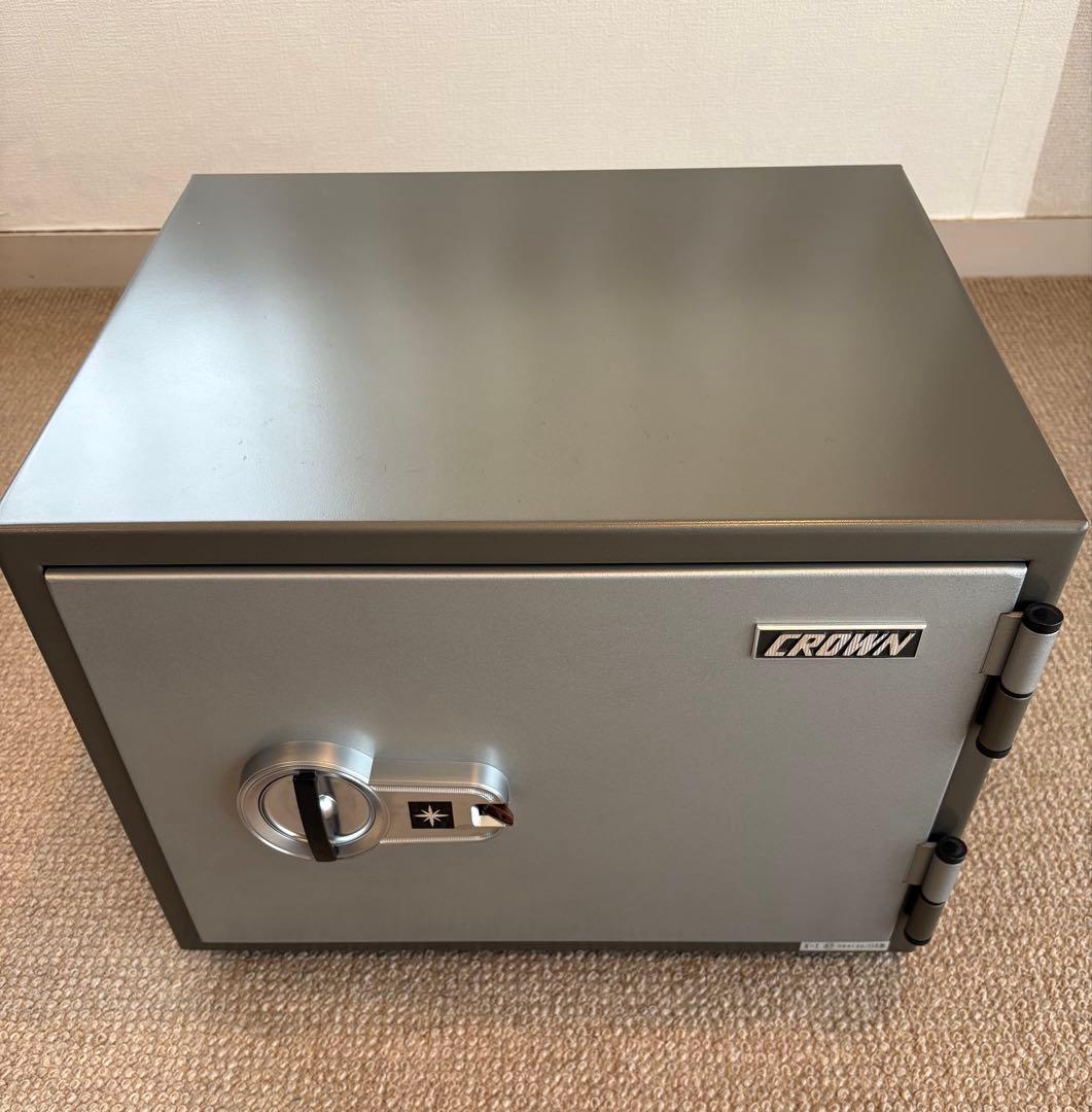 ⭐️金庫⭐️CROWNシルバー⭐️匿名配送・たのめる便で安心⭐️日本製⭐️お手入れ済み清潔