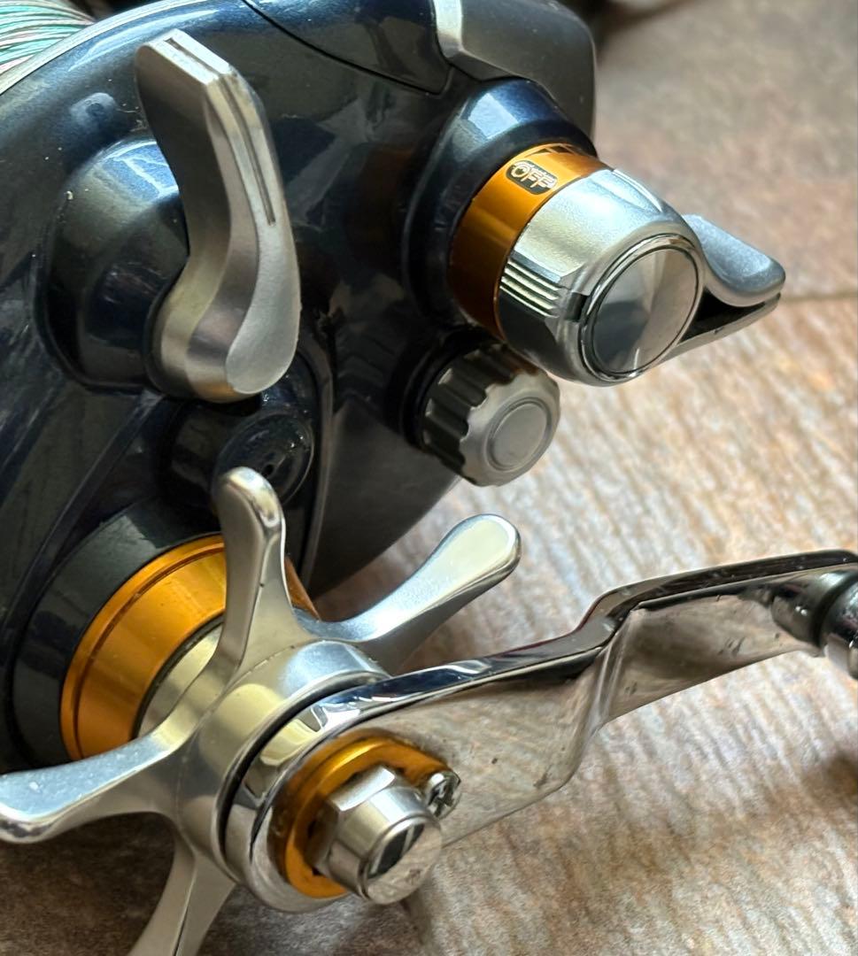 SHIMANO Beast Master 3000 電動リール