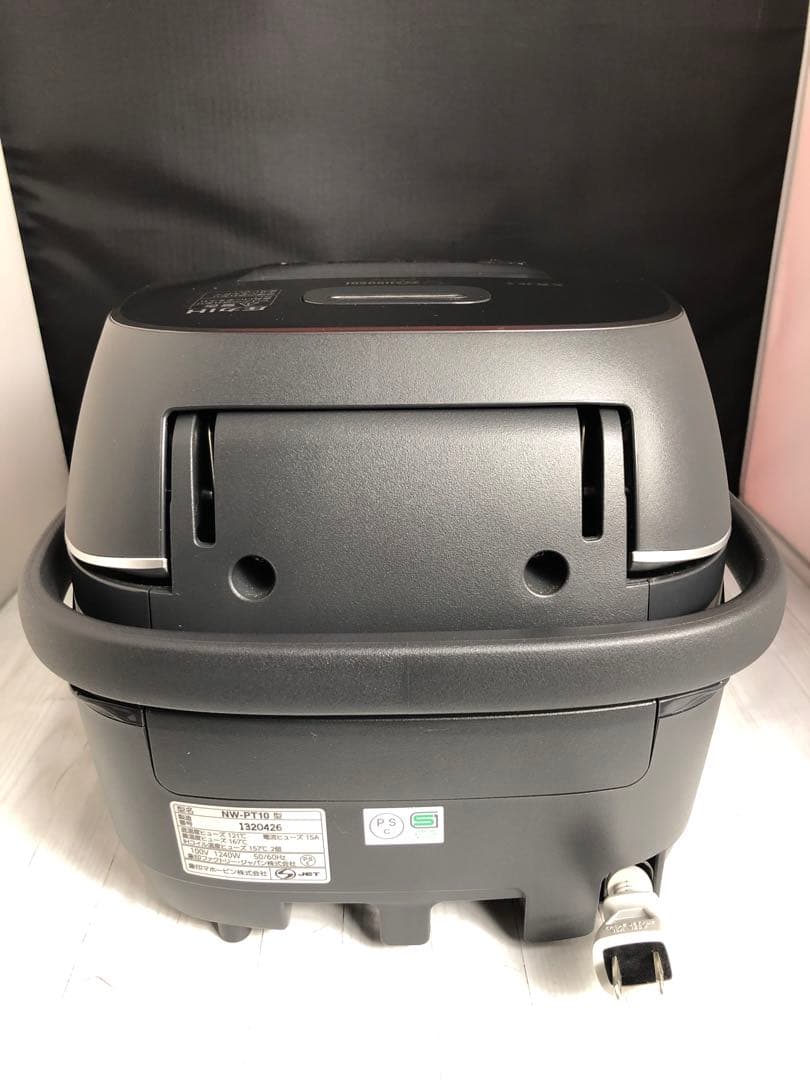 ZOJIRUSHI象印　圧力IH炊飯ジャー　NW-PT10 2022年製　濃墨