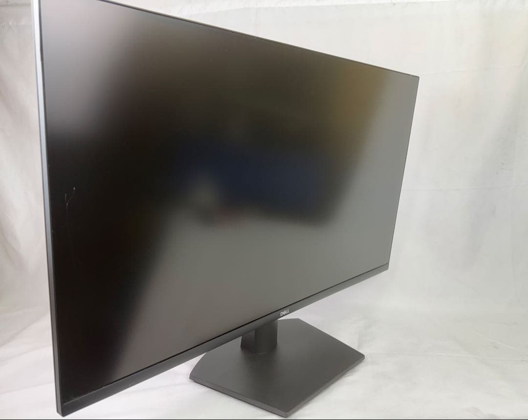 Dell SE3223Q 31.5インチモニター 4k解像度 UHD2023年製