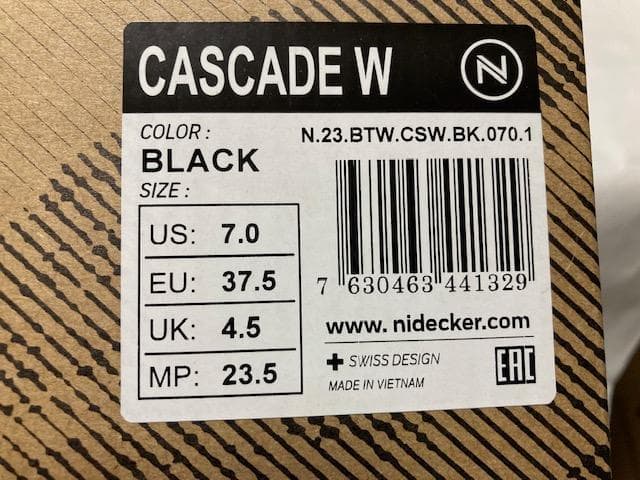 定価￥47300 半額以下 24 ナイデッカー CASCADE W 23.5cm