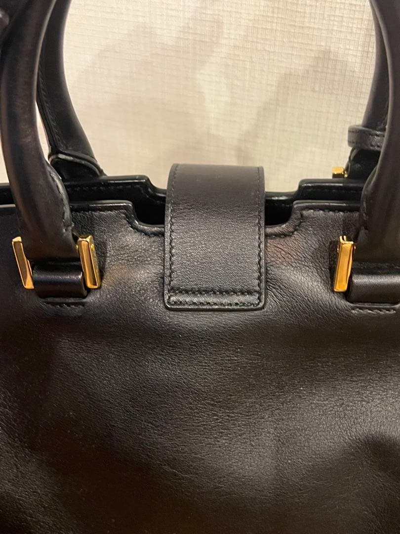 YSL 黒 レザー ショルダーバッグ　2/8迄の出品