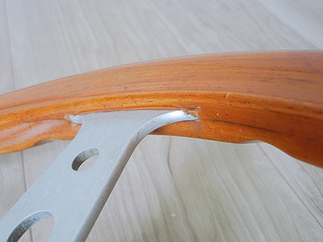 MOMO INDY ホーン・ボス付きウッドステアリング 木製ハンドル インディ