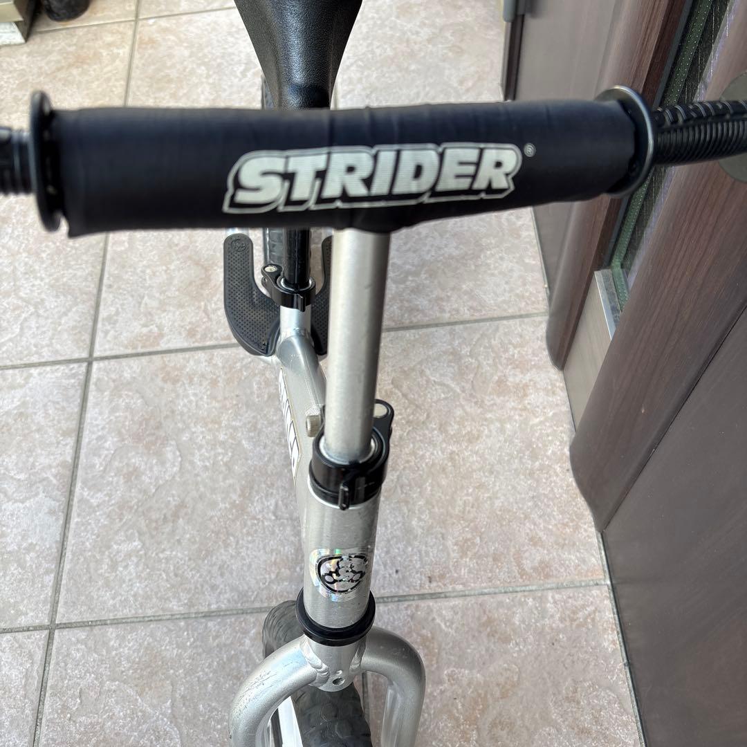 STRIDER バランスバイク シルバー 12インチ