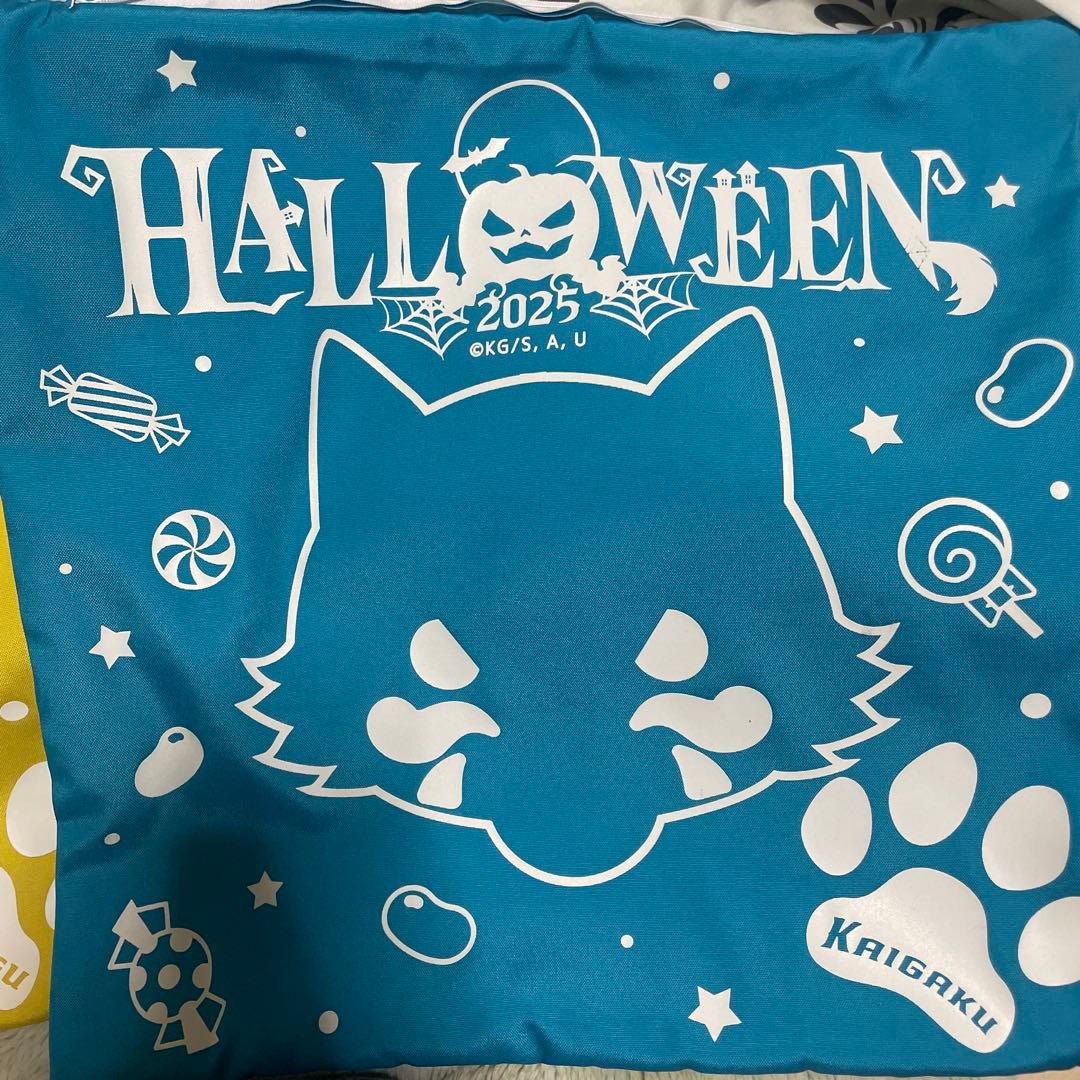 鬼滅の刃　ufotable　ハロウィン　光る狼クッションカバー　我妻善逸　獪岳