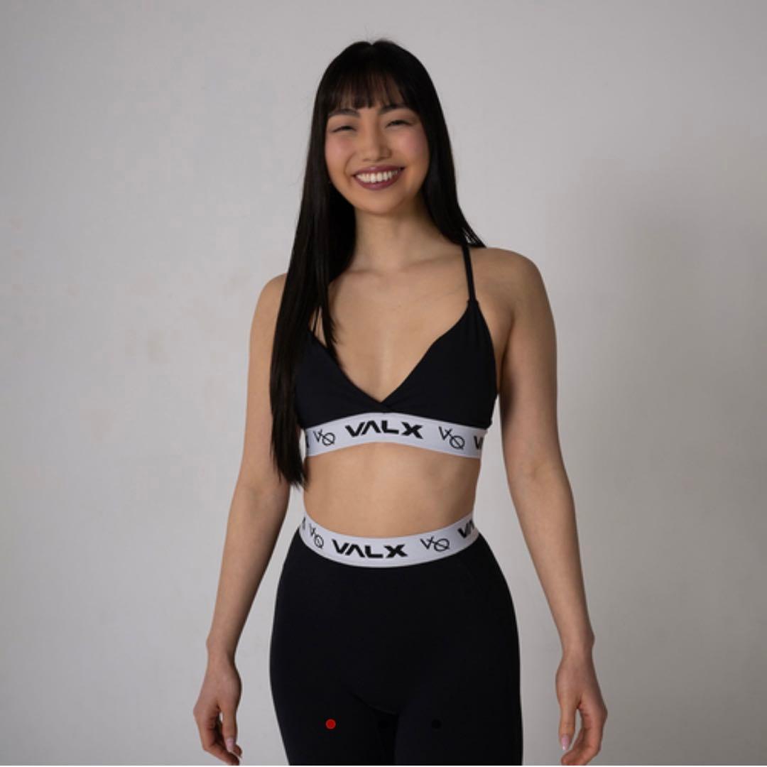 新品 ヨガウェア スポーツ VANQUISH FITNESS × VALX