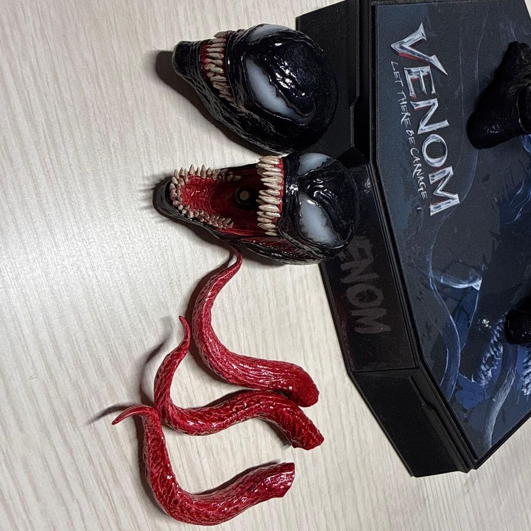 ホットトイズヴェノムおまけ付き