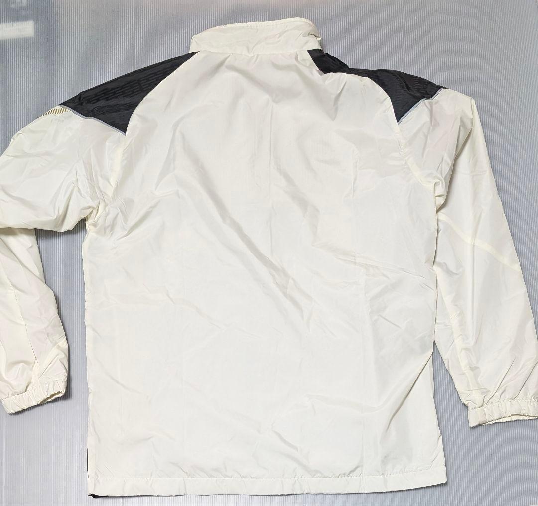 ✦お値下げ✦３割引き☆新品 Mizuno 秋冬ブレスサーモ 上下 L