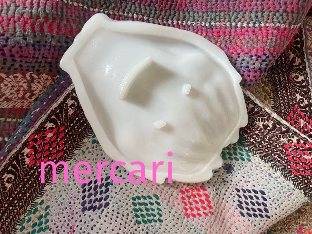 ラスト！エイボン AVON ソープディッシュ トレイ ミルクガラス 灰皿 ハンド