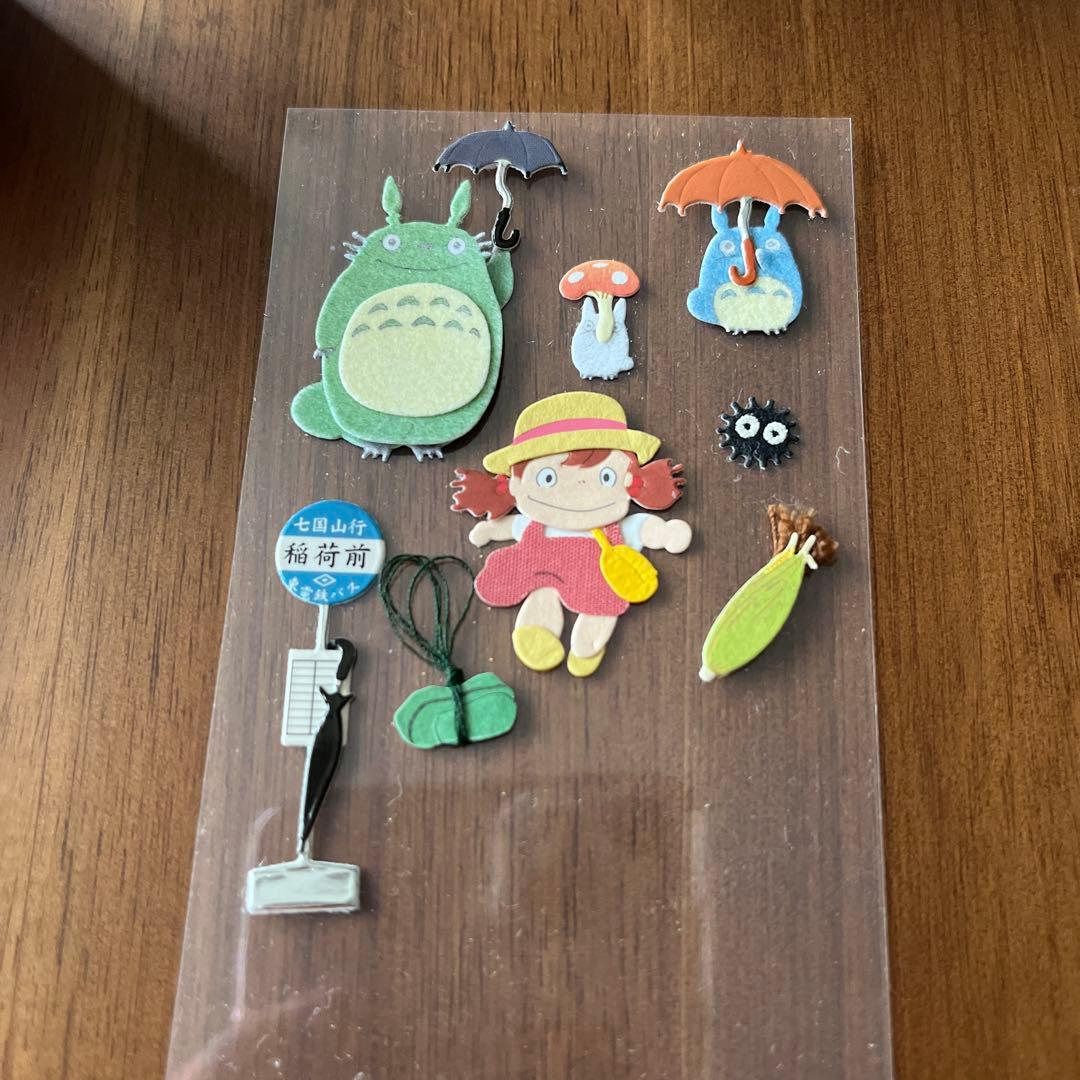 ジブリ　トトロ　ジジ　木製オルゴール