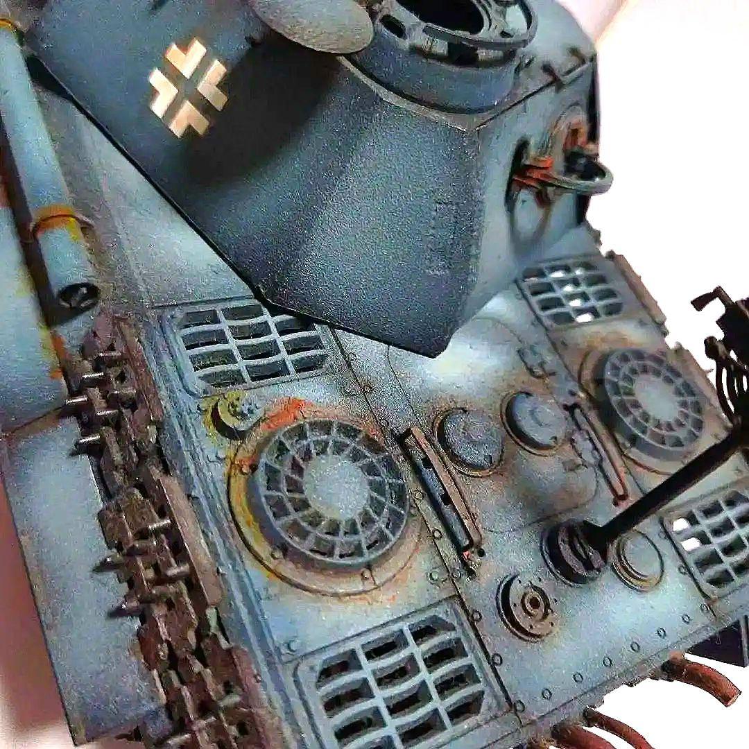 【塗装完成品】タミヤ　1/35 ドイツ　パンター戦車（追加装甲板装備）