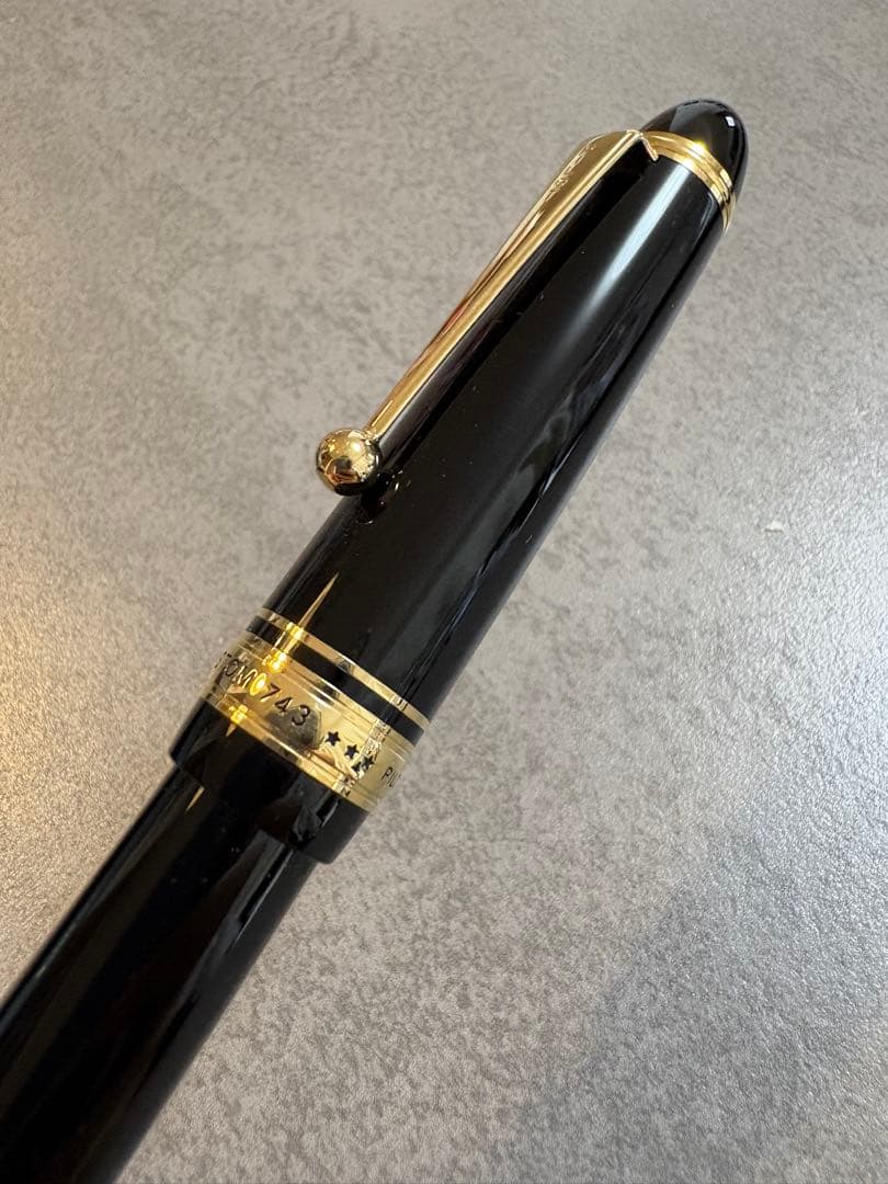 パイロット 万年筆 カスタム743 ブラック 極細字 EFニブ 15号 14K