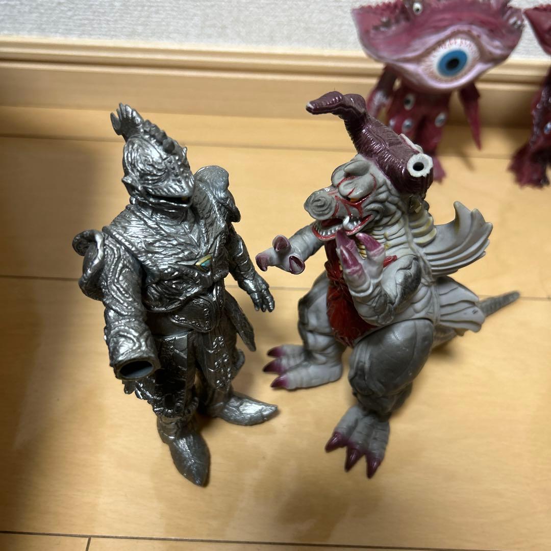 ウルトラマンガイア怪獣ソフビ 18体セット