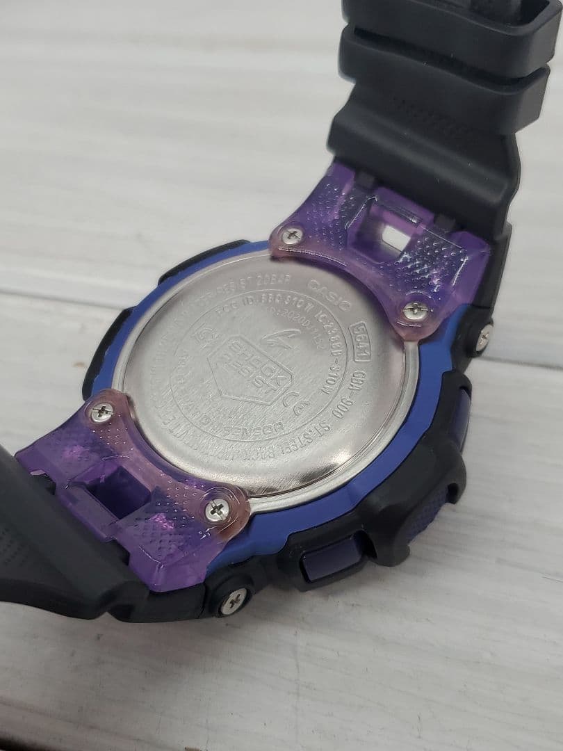 G-SHOCK GBA-900-1A6JF　Bluetooth対応　エヴァカラー