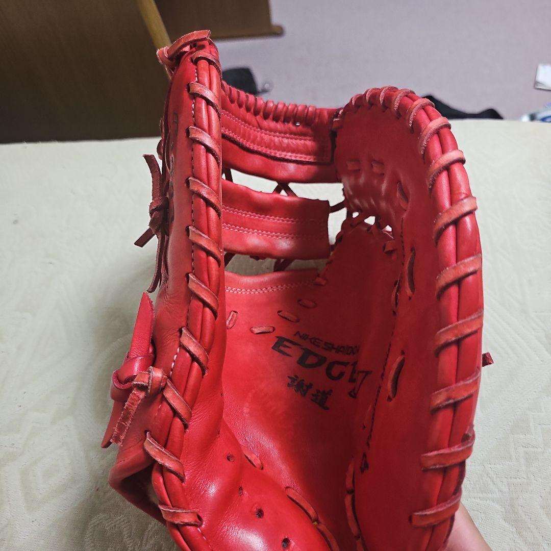 Nike 硬式グローブ レッド