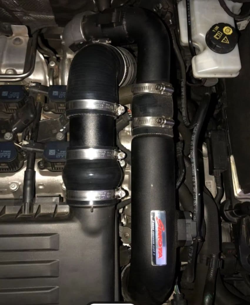 ターボチャージパイプ　フォルクスワーゲン　アウディea211 1.21.4tsi