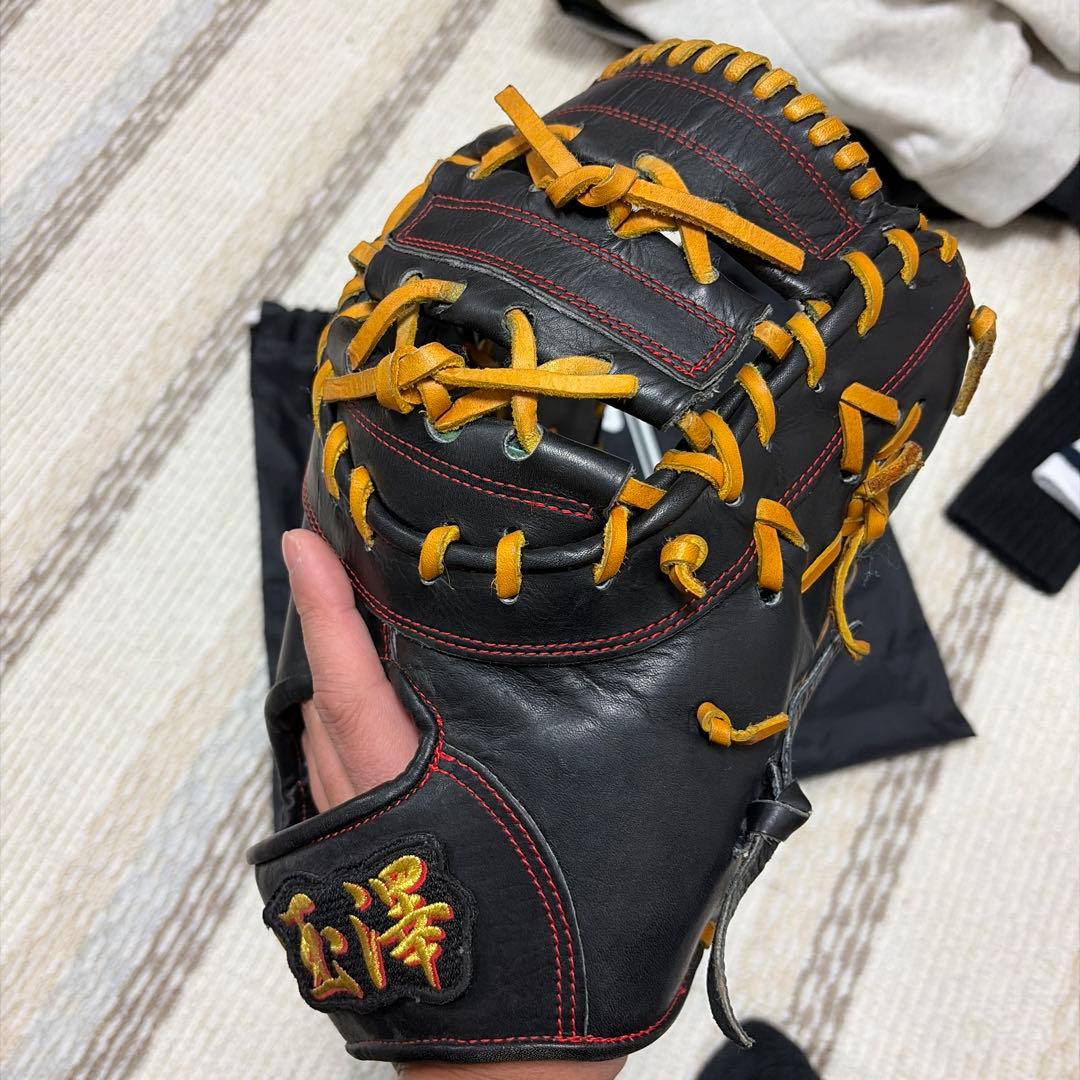 「玉澤 TAMAZAWA 硬式 ファーストミット 右投げ 黒 型良好 即戦力」