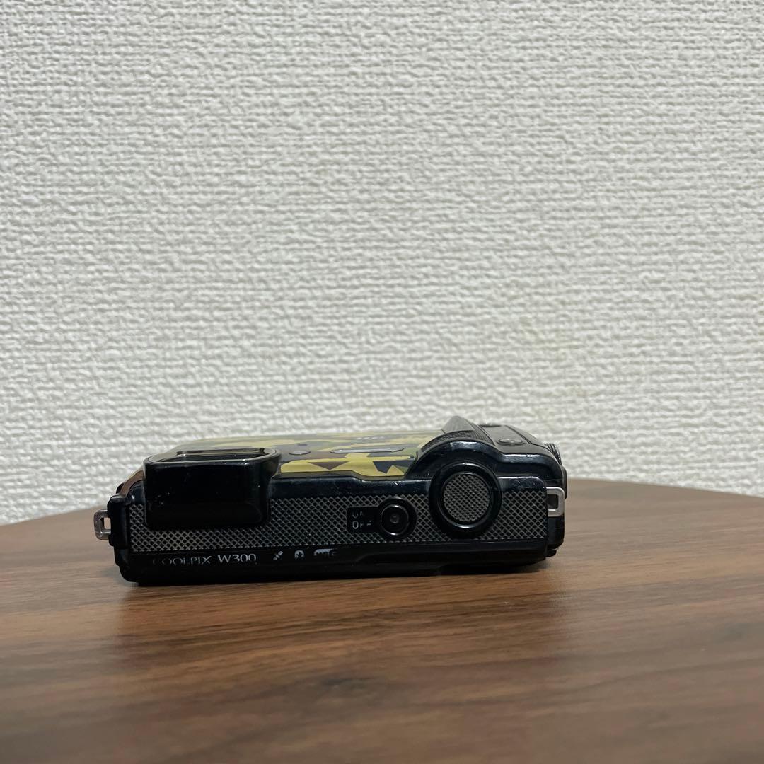 【オールドコンデジ】 Nikon COOLPIX W300