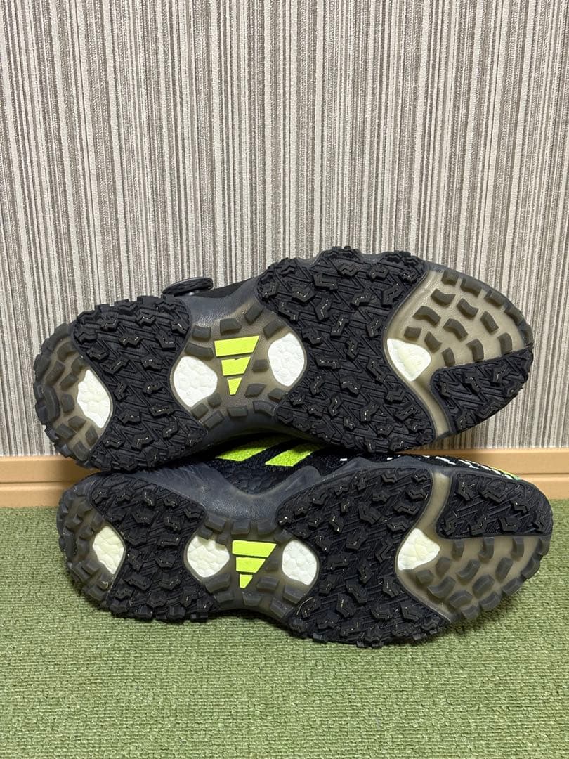 【美品】アディダスゴルフシューズ スパイクレス コードカオス22ボア