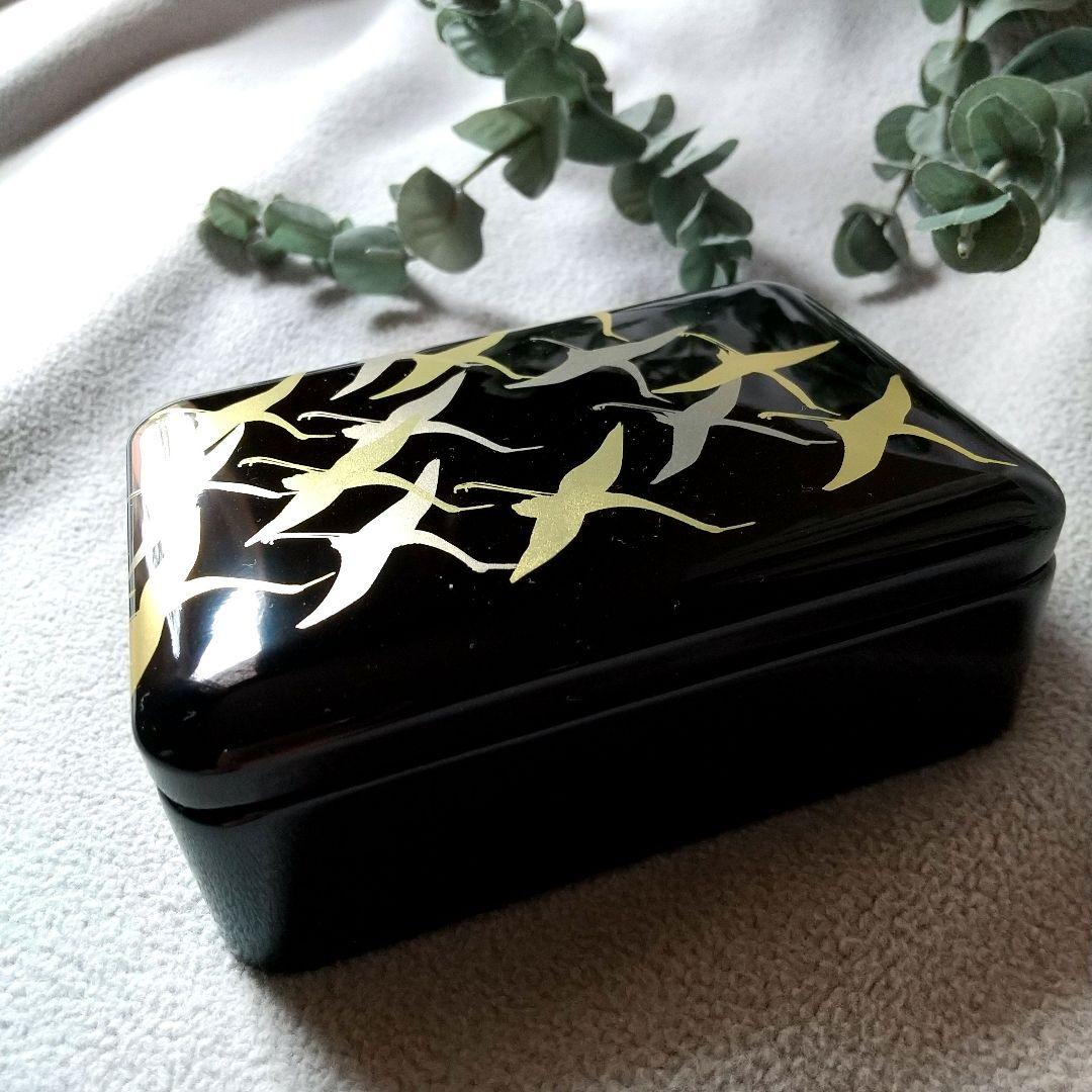 【新品】名刺箱　宮内庁御用達 漆器 山田平安堂　翔鶴　小物入れ