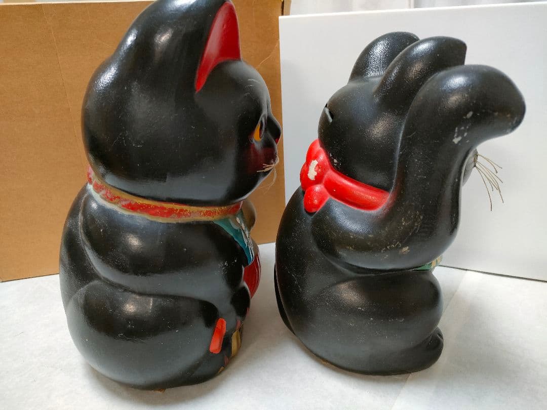 希少ヴィンテージ招き猫　 商売繁盛 　開運 置物 縁起物　レトロ ２体セット