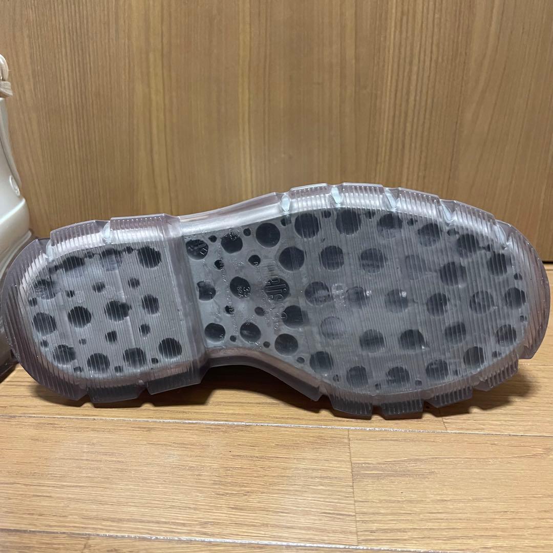 UNDERCOVER Melissaエディション ベージュ Spikes ブーツ