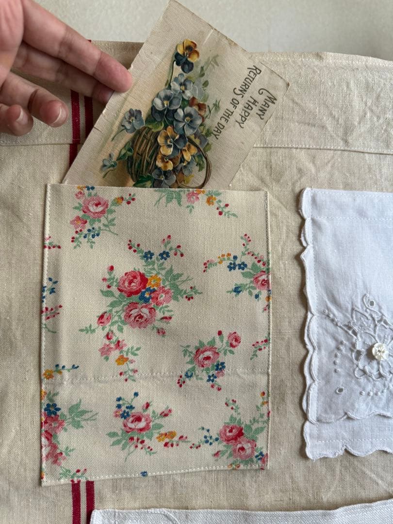 フランスアンティークஐ⋆*大人可愛いウォールポケット・リネン・花柄・刺繍