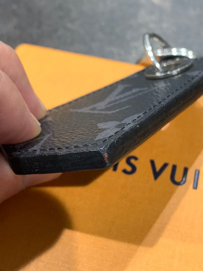 ルイヴィトン　キーリング　キーホルダー　アンシャッペ　モノグラム　黒