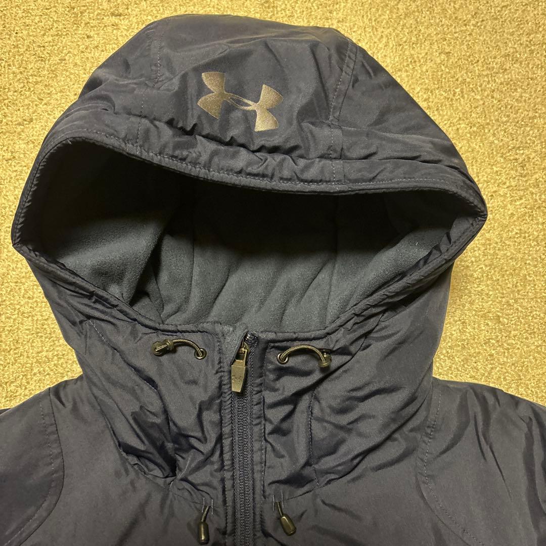 即購入❌　アンダーアーマー　ベンチコート　紺メンズM
