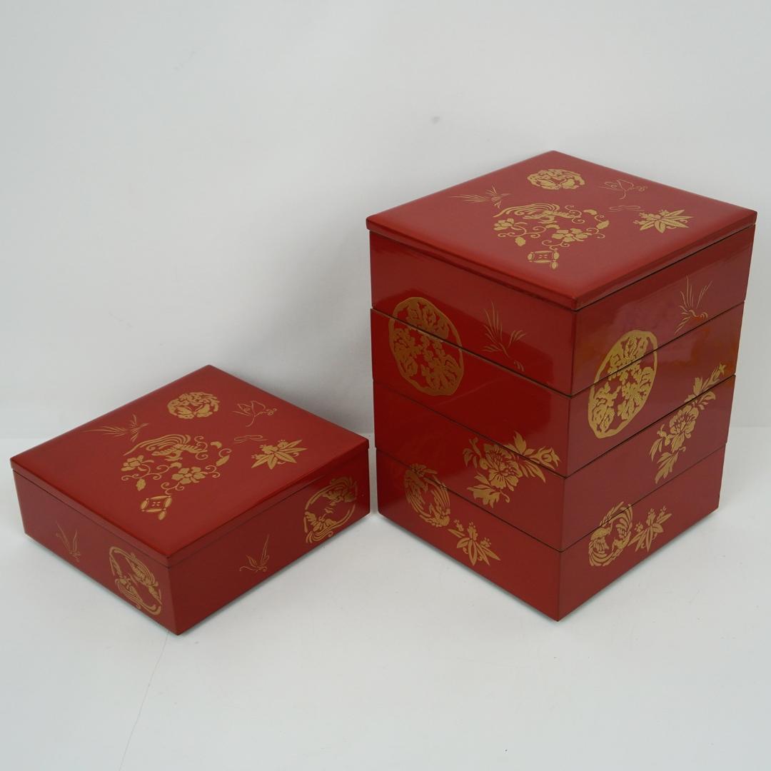 漆 蒔絵 重箱 五段 蓋2枚付き 松竹梅 縁起物 収納箱 付属